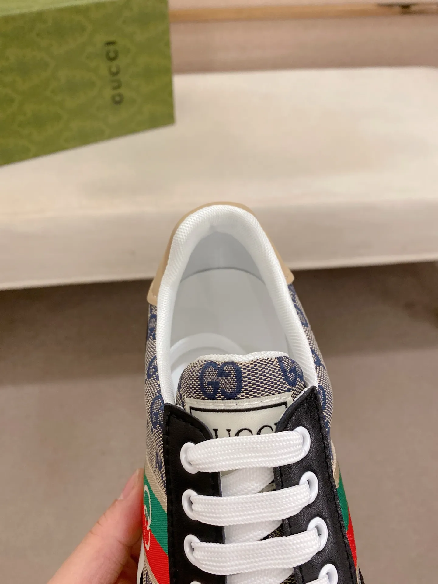 Men's clothing and shoes💰:440💰 (GUCCI) The latest model from the official website 🎁🎁Casual and fashionable men's shoes👟, hot style 💥The version is simple and elegant, exclusive for trendy men. Unique official website latest brand elements 👑Gucci original decoration, fashionable and generous, the fabric is original cowhide ✅sheepskin lining, the official website specifies wear-resistant casual outsole, the classic model is taken in kind at the counter🎬38-44 (45 is not returned or exchanged)